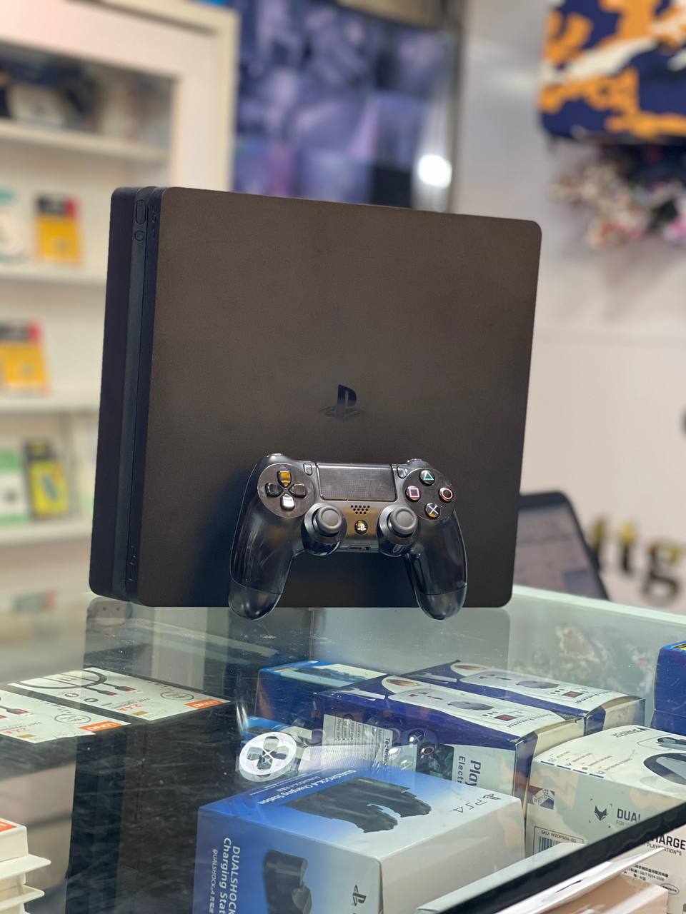 photo_2025-12-13_20-14-36 ps4 slim 1traکپی خور - تصویر 1